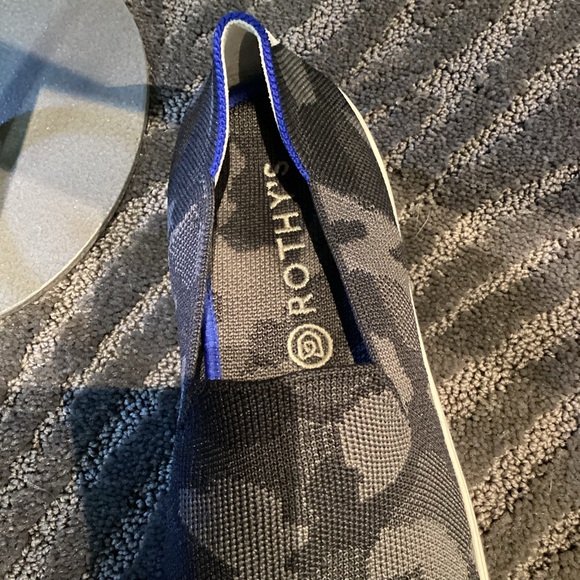 Rothy's Black and Gray Camouflage Original Slip On Sneaker Loafers - Like New! - Picture 7 of 10